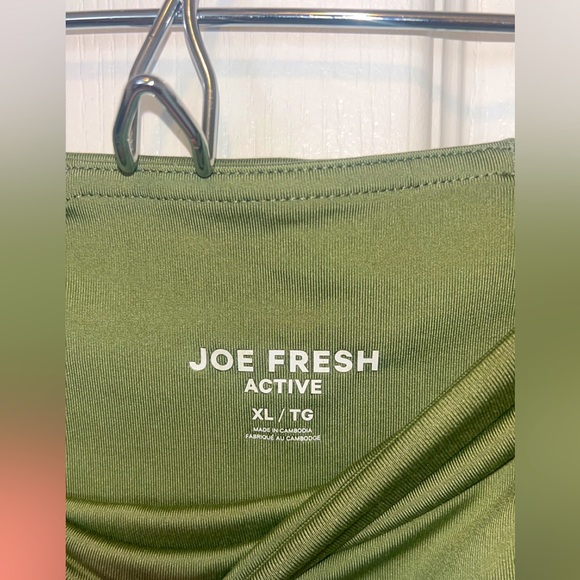 Cropped Mesh Leggings - Picture 2 of 5